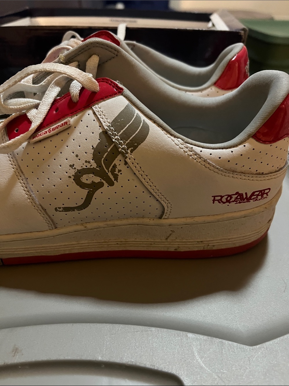 Rocawear White Sneakers with Red Accents sz 14